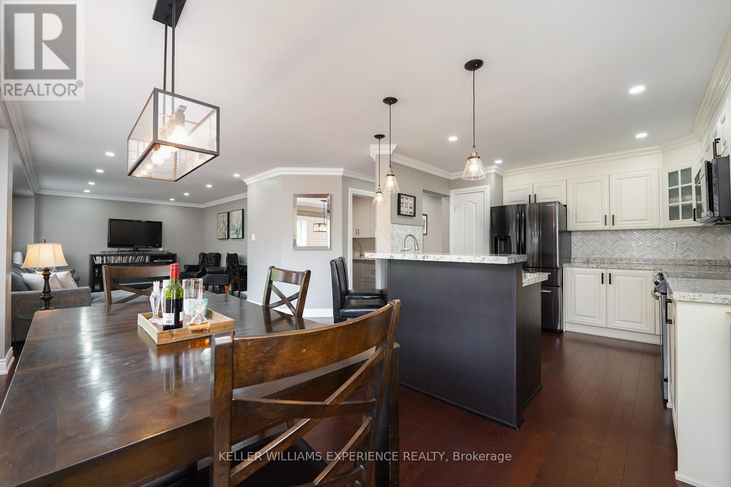 91 Succession Crescent, Barrie (Innis-Shore), Ontario  L4M 7G6 - Photo 16 - S12215431