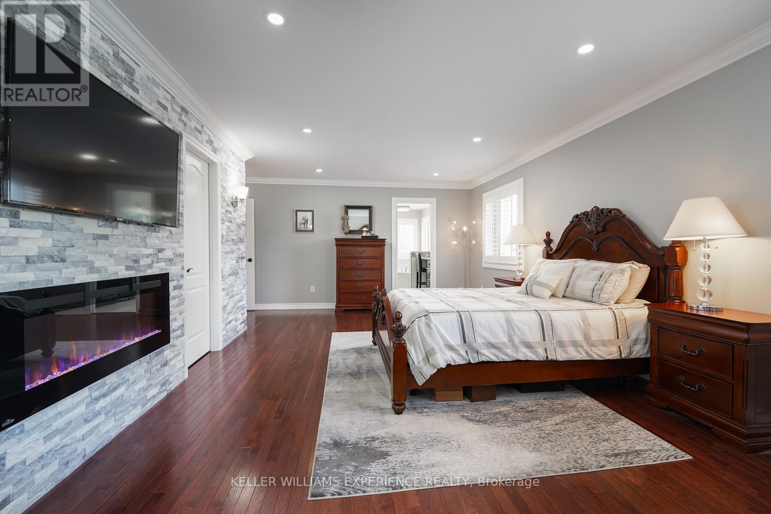 91 Succession Crescent, Barrie (Innis-Shore), Ontario  L4M 7G6 - Photo 32 - S12215431