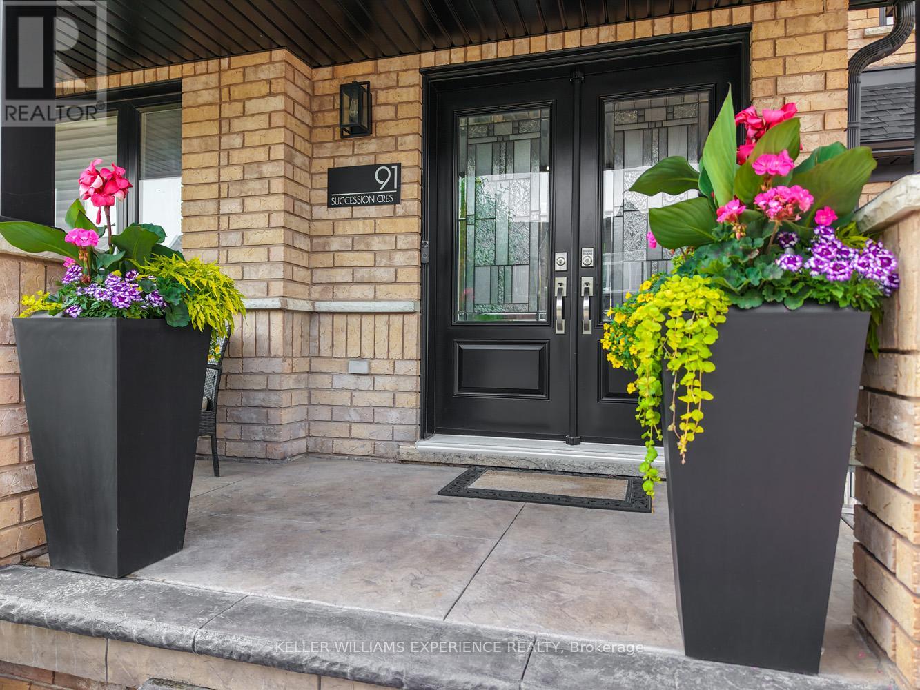 91 Succession Crescent, Barrie (Innis-Shore), Ontario  L4M 7G6 - Photo 5 - S12215431