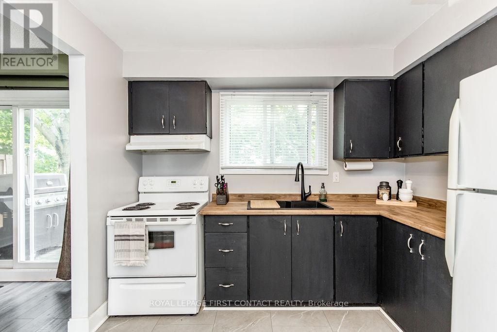 10 - 1095 Mississaga Street W, Orillia, Ontario  L3V 6W7 - Photo 4 - S12215580
