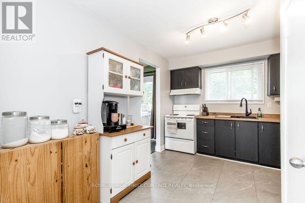 10 - 1095 Mississaga Street W, Orillia, Ontario  L3V 6W7 - Photo 8 - S12215580