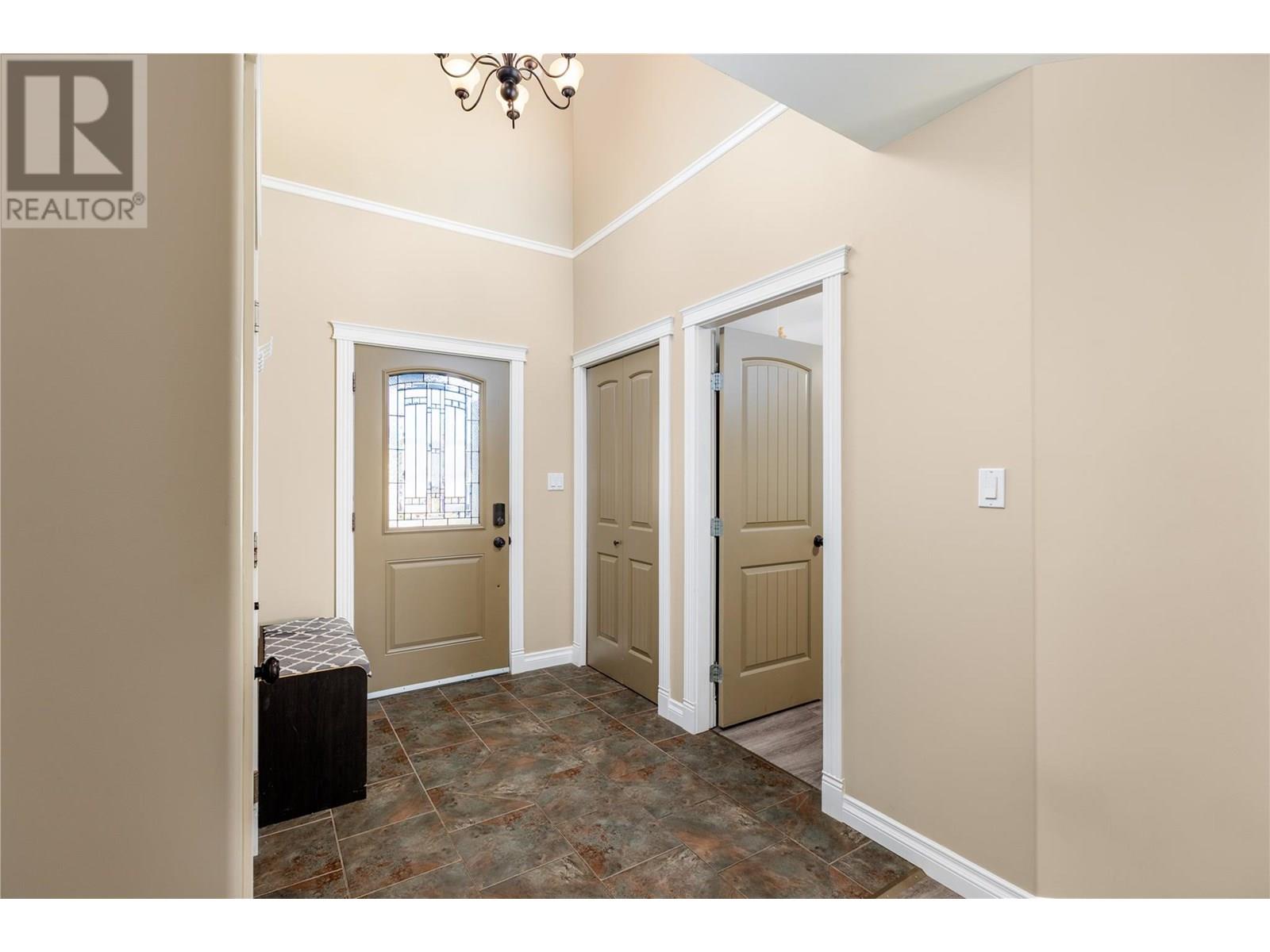 1708 2nd Avenue S, Cranbrook, British Columbia  V1C 0A1 - Photo 10 - 10350971