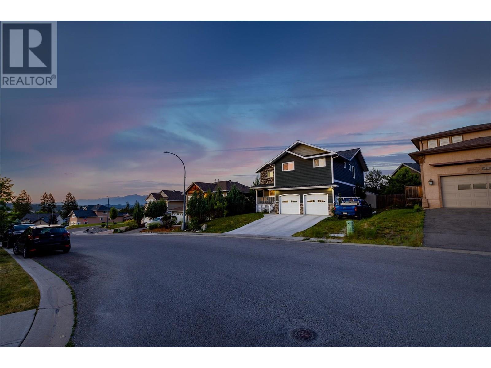 1708 2nd Avenue S, Cranbrook, British Columbia  V1C 0A1 - Photo 3 - 10350971