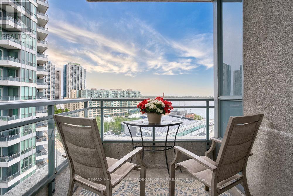 1518 - 230 Queens Quay W, Toronto, Ontario  M5J 2Y7 - Photo 21 - C12181819