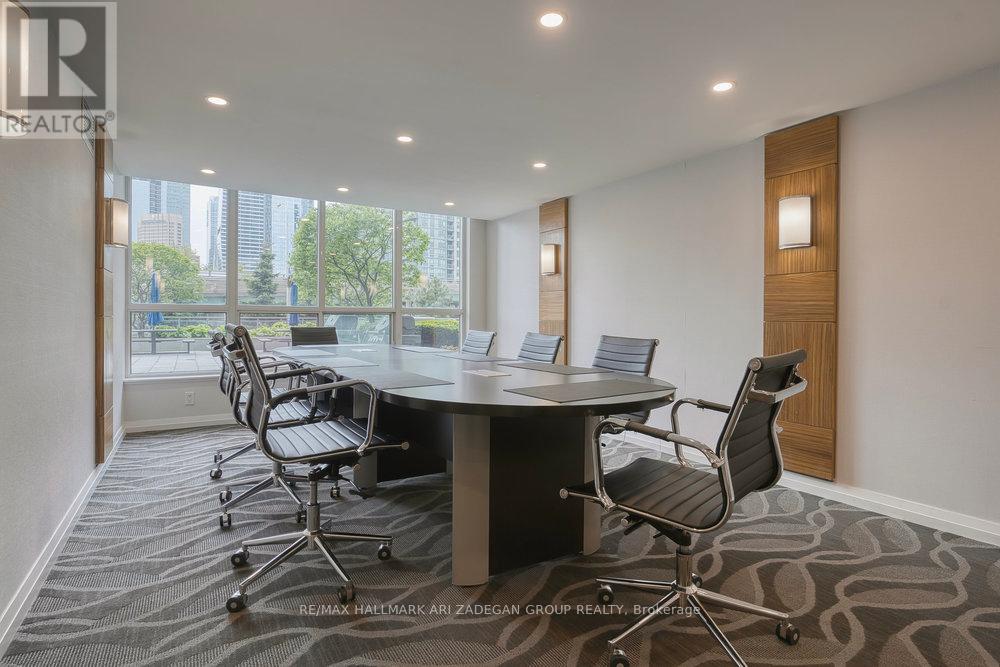 1518 - 230 Queens Quay W, Toronto, Ontario  M5J 2Y7 - Photo 26 - C12181819