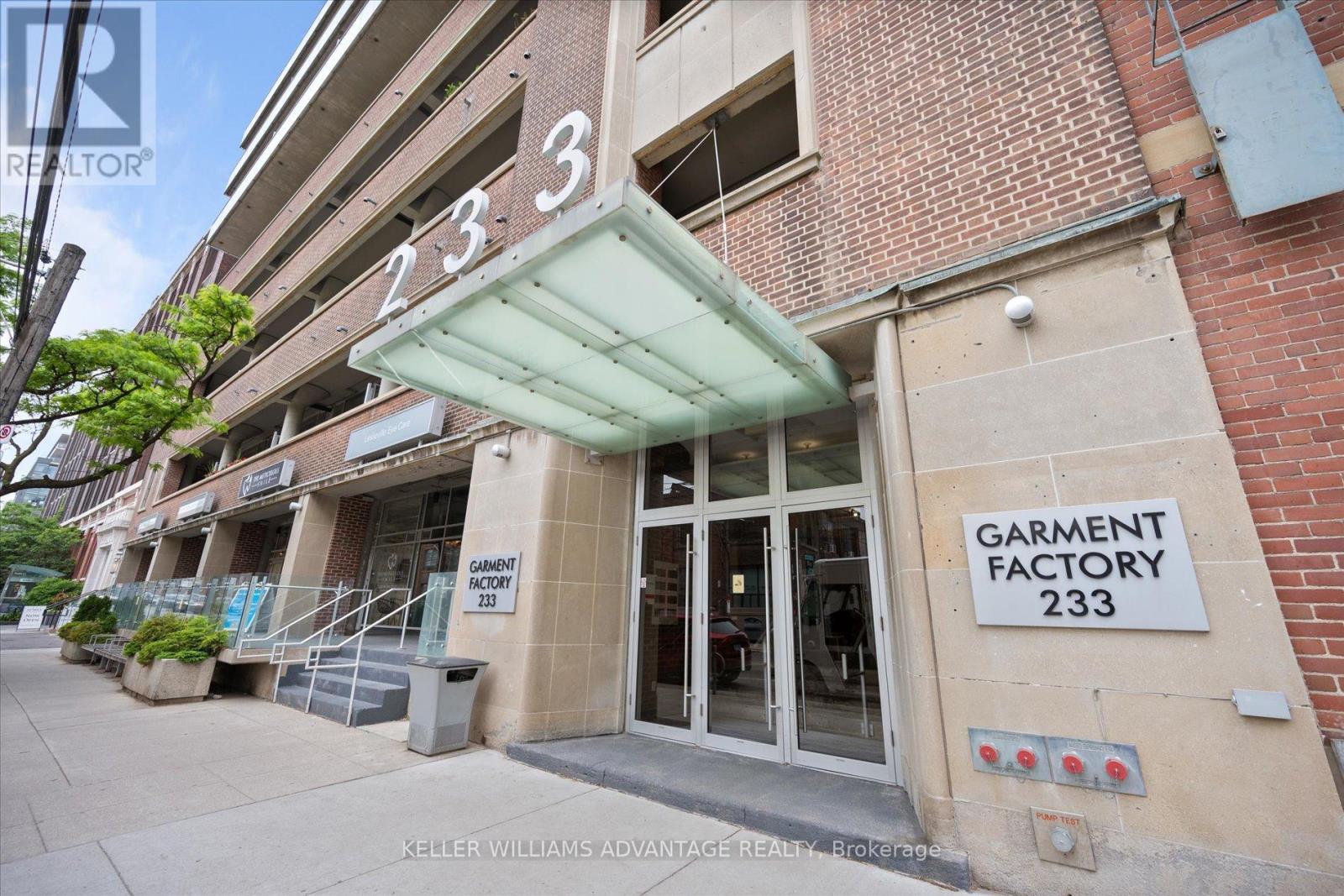 302 - 233 Carlaw Avenue, Toronto, Ontario  M4M 3N6 - Photo 2 - E12211712