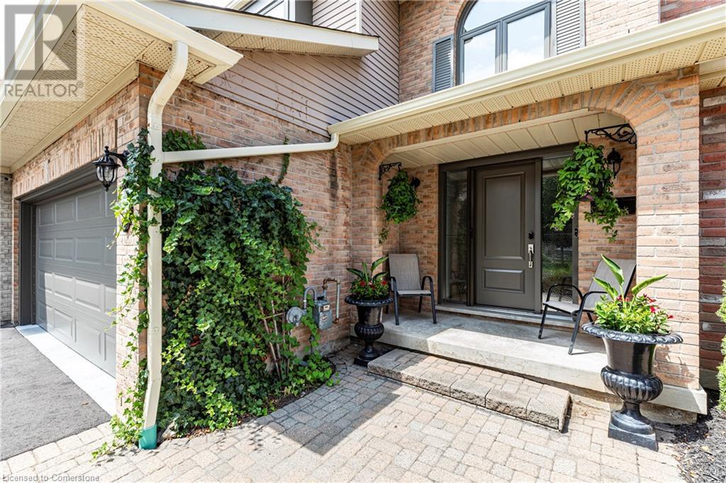 35 Banbury Drive, Ancaster, Ontario  L9K 1H8 - Photo 2 - 40708443