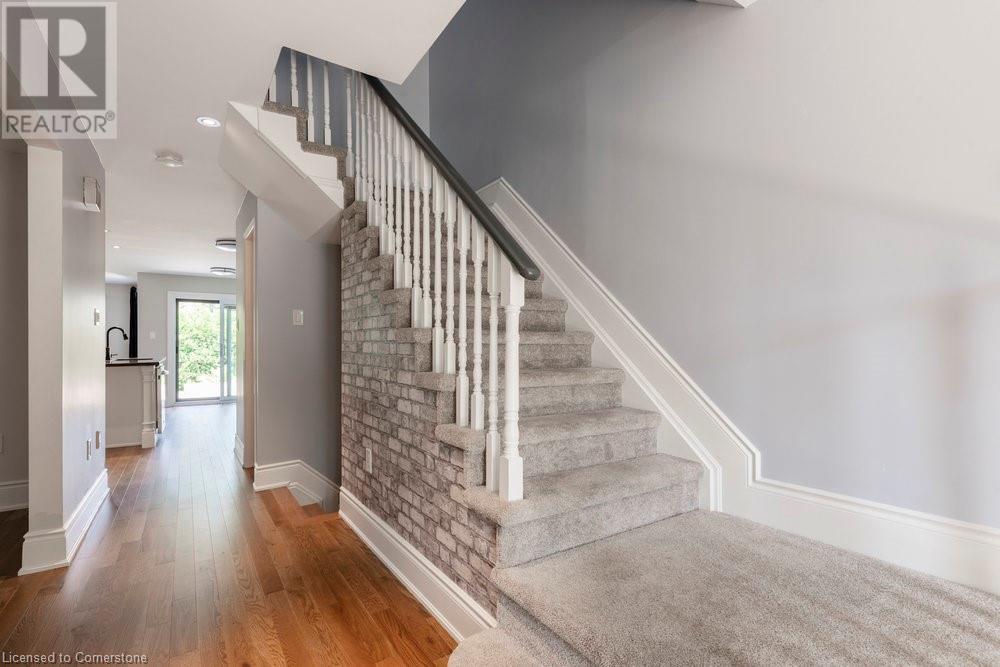 35 Banbury Drive, Ancaster, Ontario  L9K 1H8 - Photo 5 - 40708443