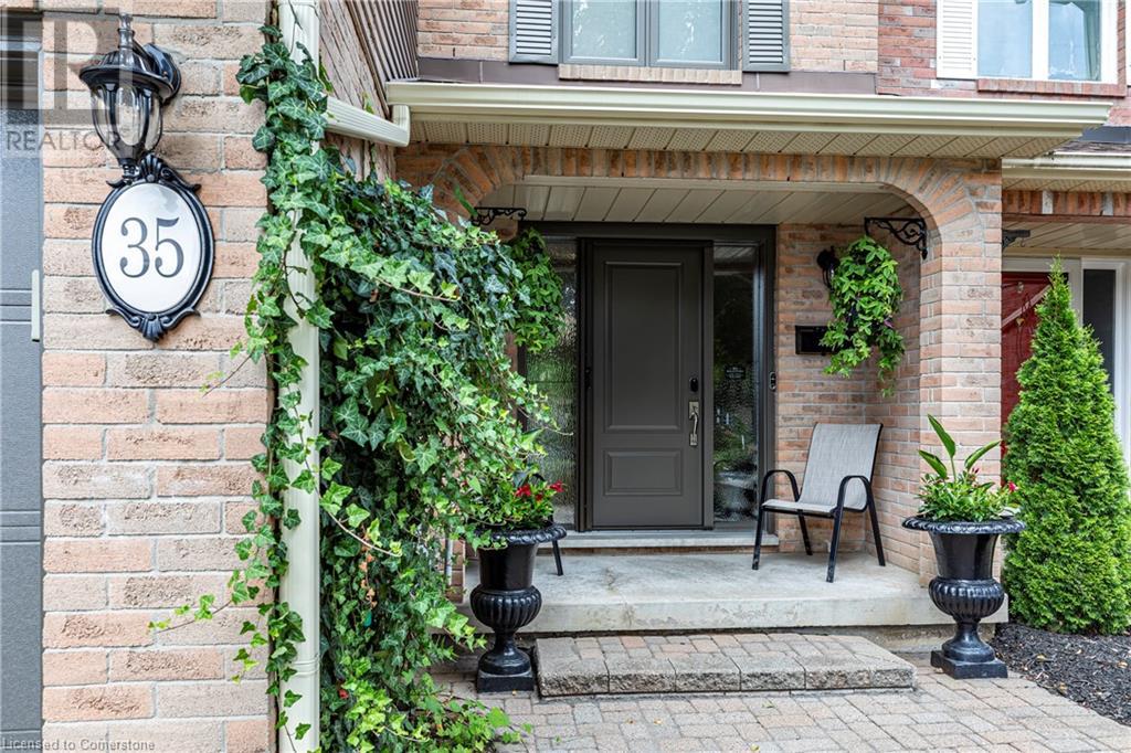 35 Banbury Drive, Ancaster, Ontario  L9K 1H8 - Photo 3 - 40708443