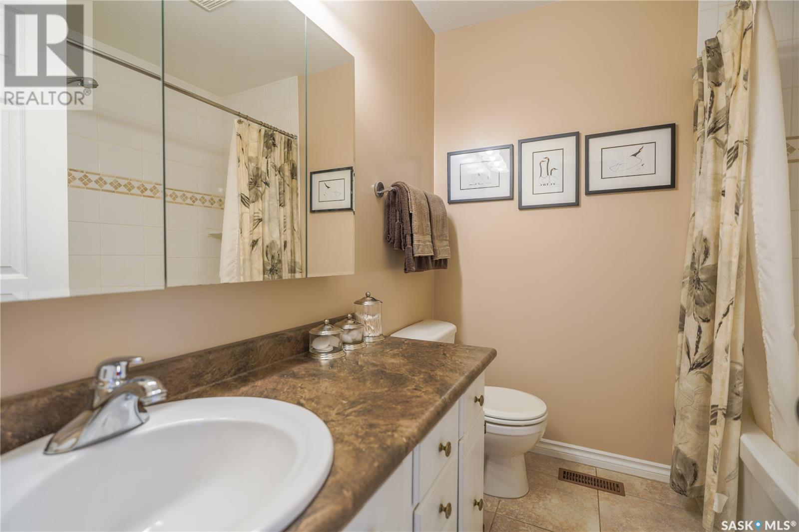 52 Buttercup Crescent, Moose Jaw, Saskatchewan  S6J 1A4 - Photo 32 - SK002650