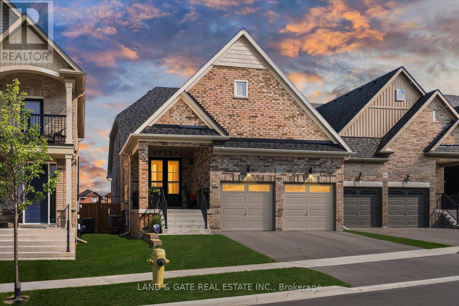 559 ASKEW COURT, Oshawa, Ontario