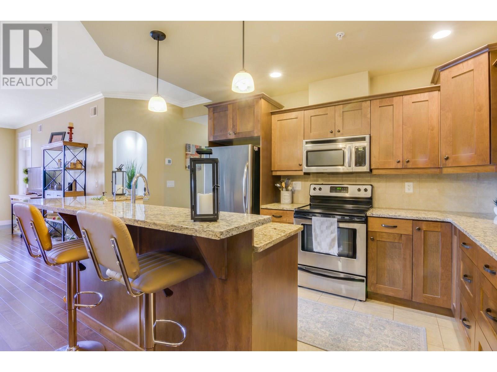 2470 Tuscany Drive Unit# 306, West Kelowna, British Columbia  V4T 2X6 - Photo 8 - 10351791