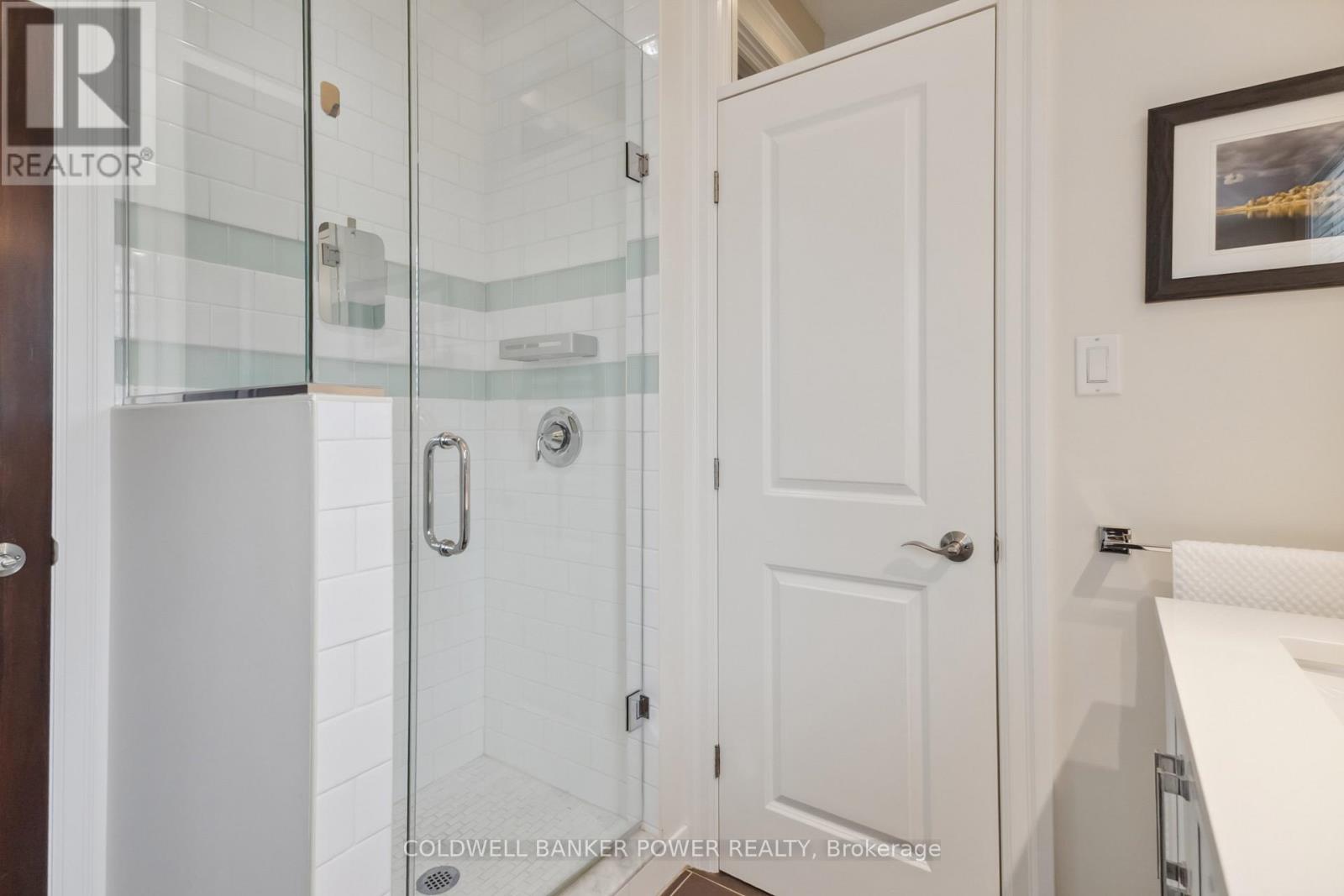 1376 Shore Road, London South (South A), Ontario  N6K 4Z8 - Photo 21 - X12215697