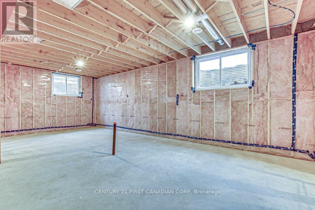 163 Elgin Avenue E, Goderich (Goderich (Town)), Ontario  N7A 1K7 - Photo 27 - X12215703