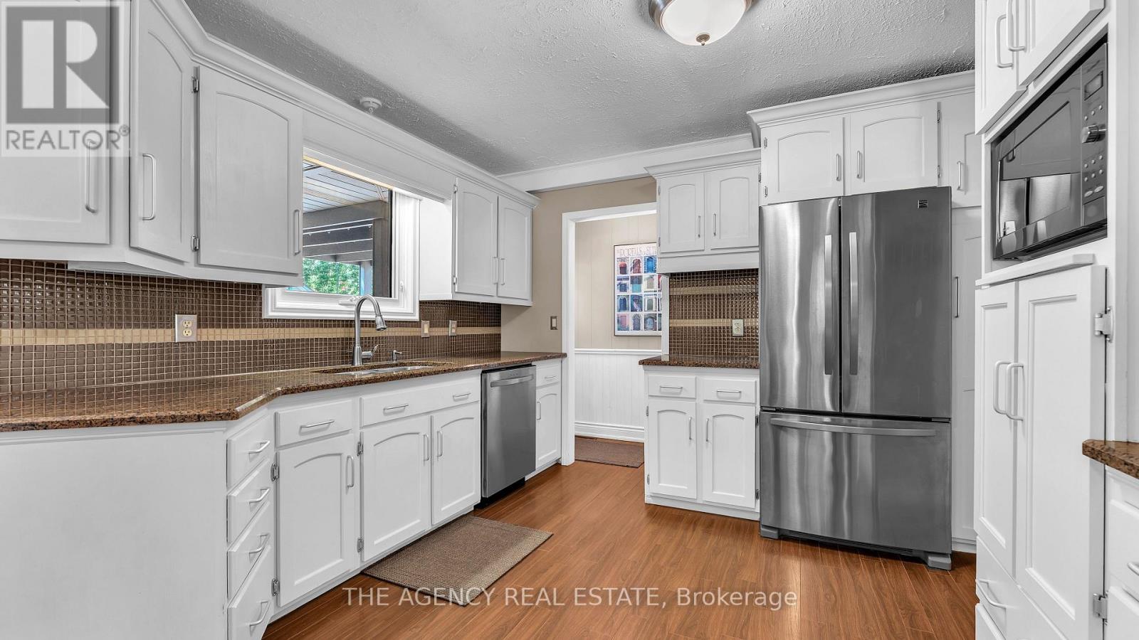 5 Nora Place, Central Elgin, Ontario  N5R 1N6 - Photo 4 - X12215734