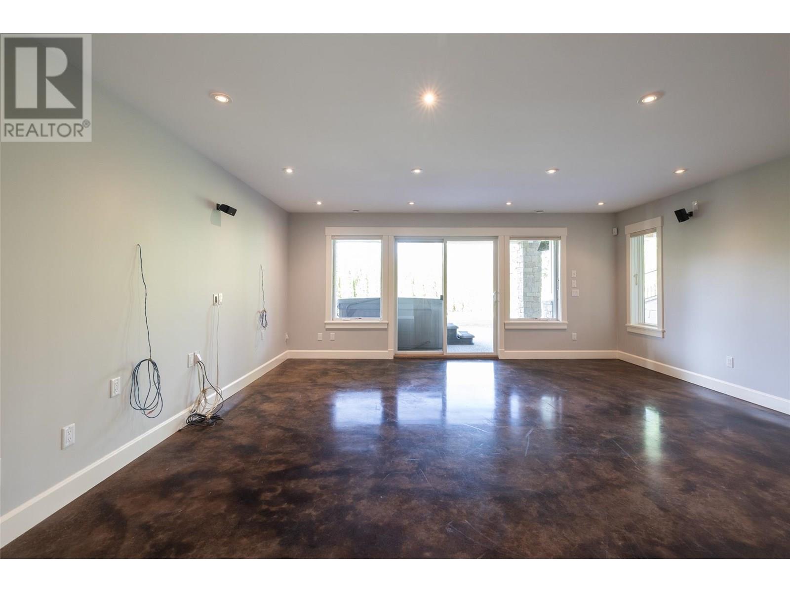 27 Silver Ridge Drive, Fernie, British Columbia  V0B 1M2 - Photo 42 - 10343203