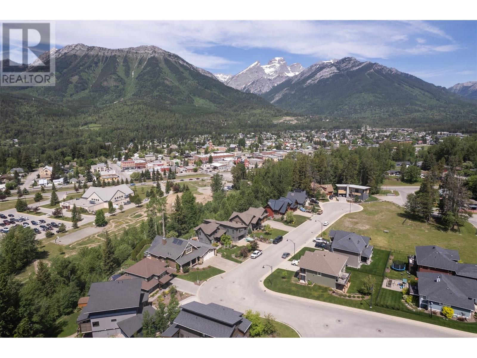 27 Silver Ridge Drive, Fernie, British Columbia  V0B 1M2 - Photo 82 - 10343203