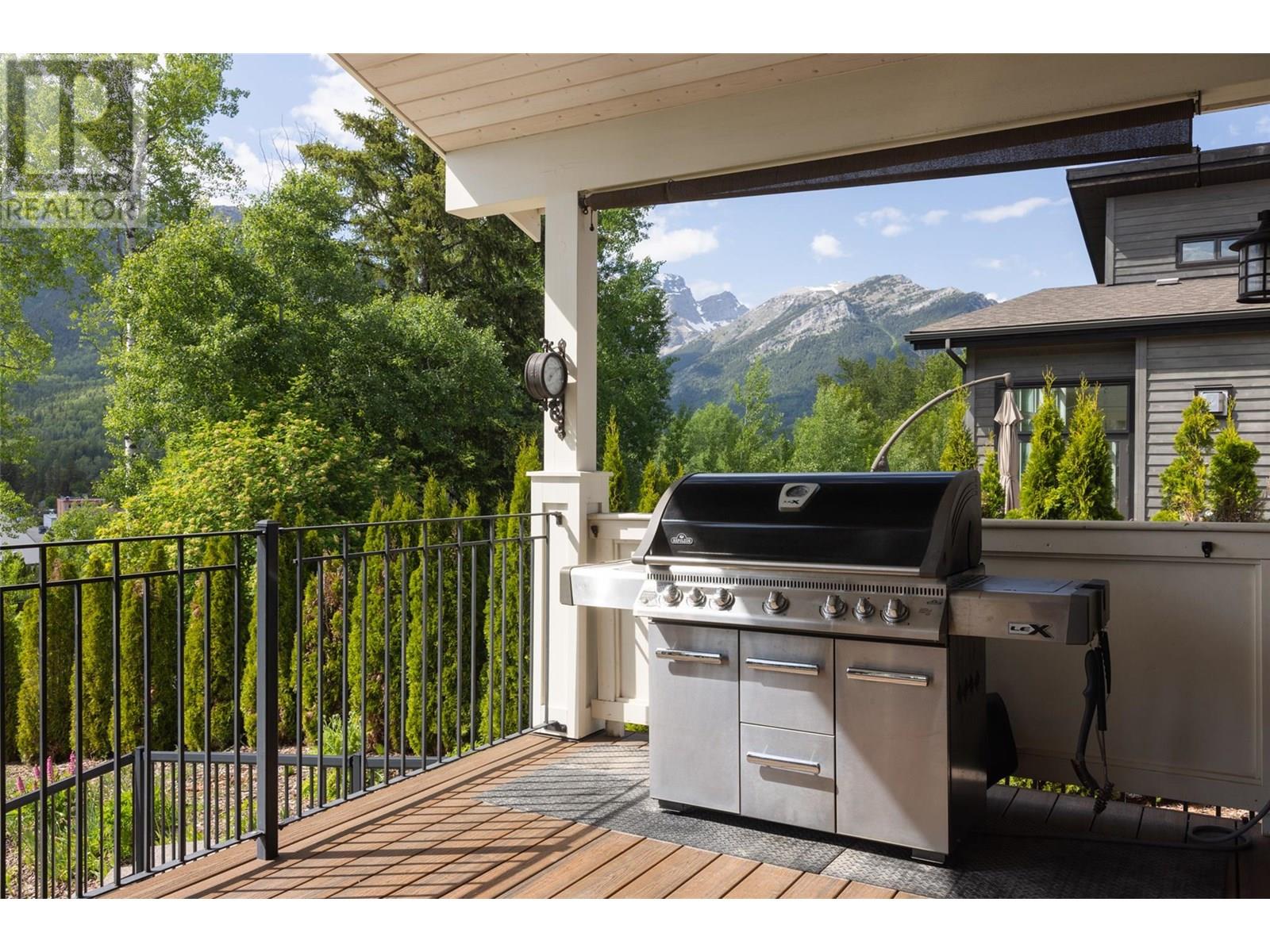 27 Silver Ridge Drive, Fernie, British Columbia  V0B 1M2 - Photo 70 - 10343203