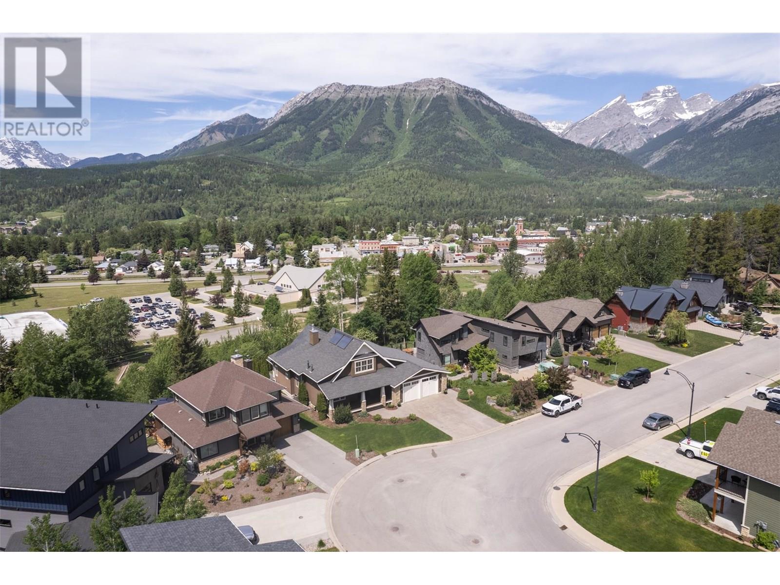 27 Silver Ridge Drive, Fernie, British Columbia  V0B 1M2 - Photo 76 - 10343203