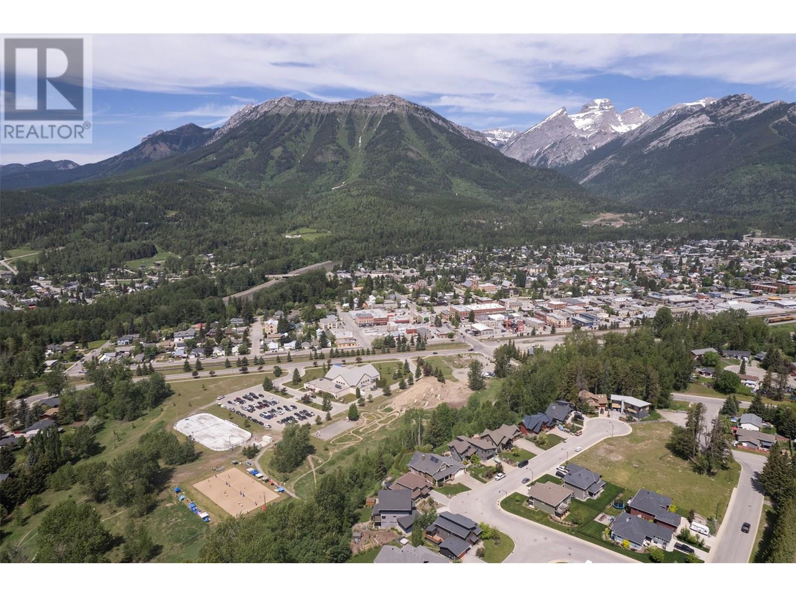 27 Silver Ridge Drive, Fernie, British Columbia  V0B 1M2 - Photo 80 - 10343203