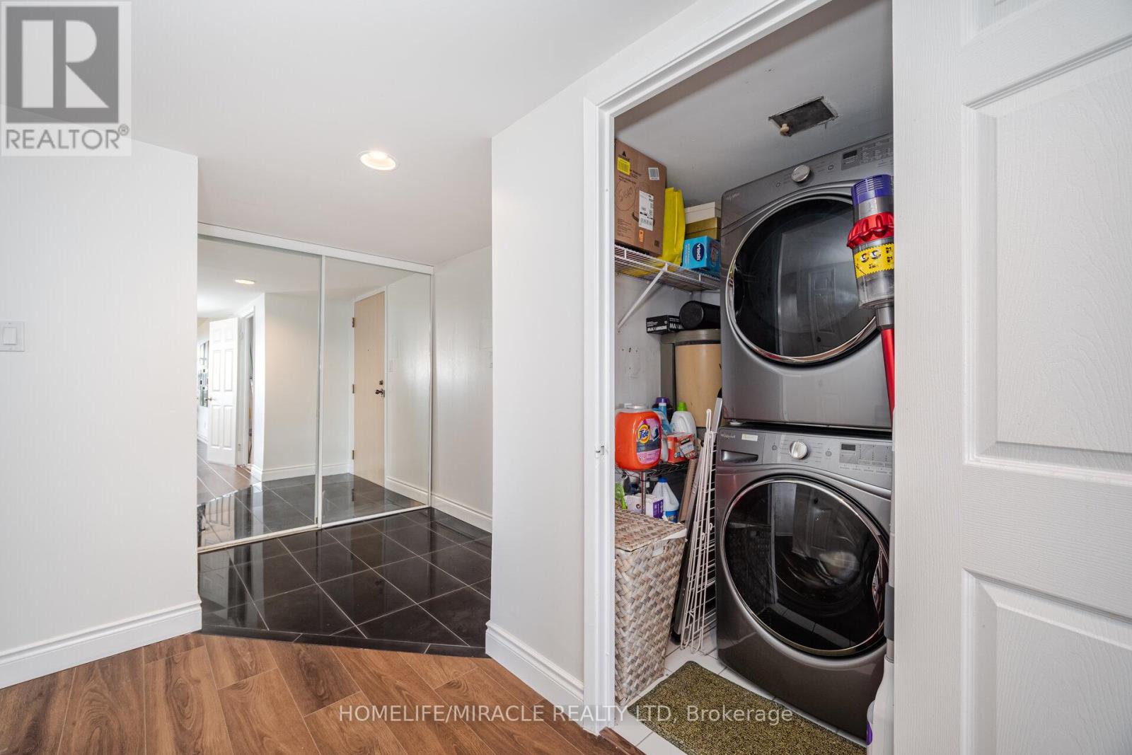 2107 - 50 Eglinton Avenue W, Mississauga (Hurontario), Ontario  L5R 3P5 - Photo 31 - W12215332