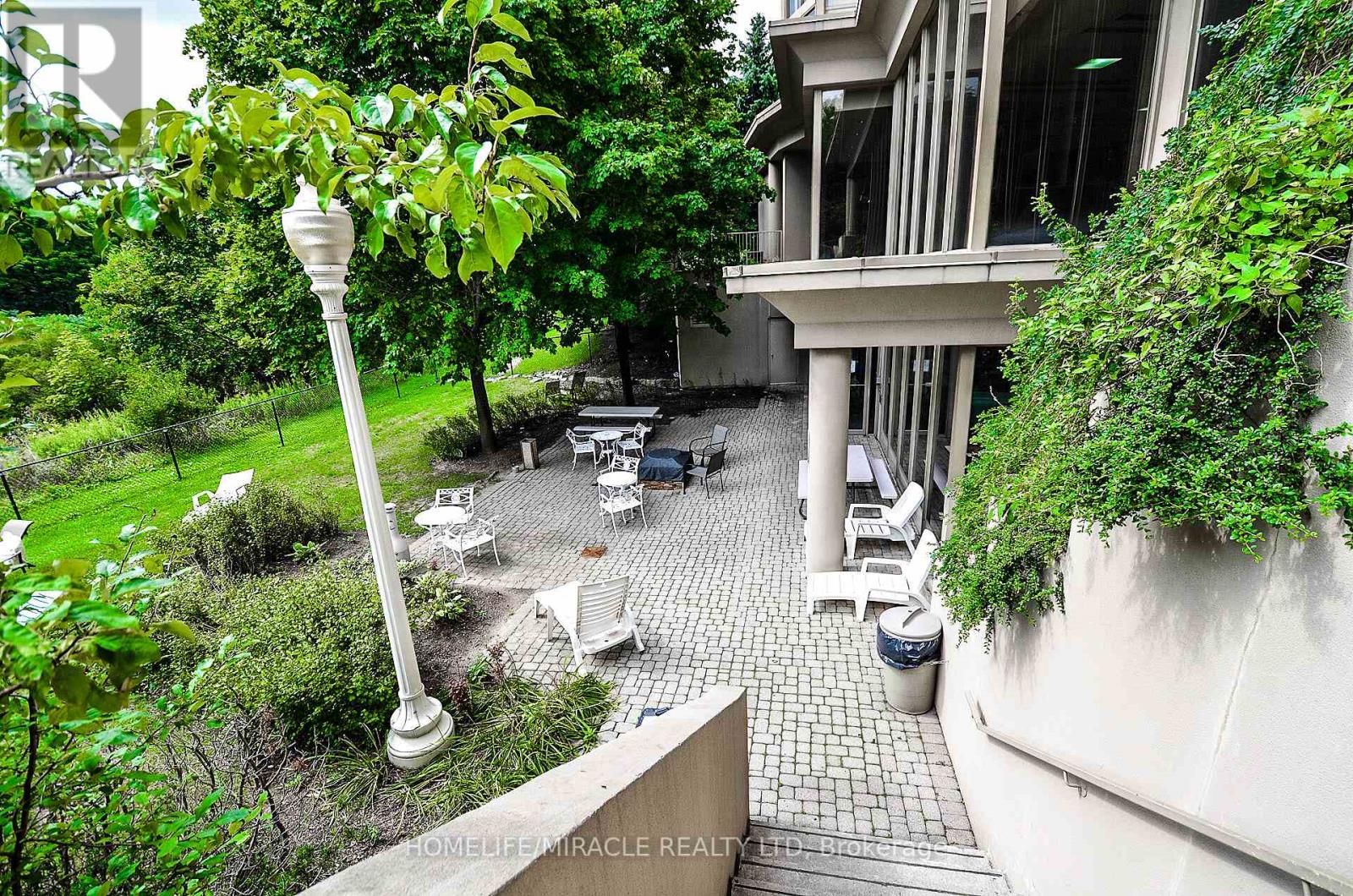 2107 - 50 Eglinton Avenue W, Mississauga (Hurontario), Ontario  L5R 3P5 - Photo 37 - W12215332