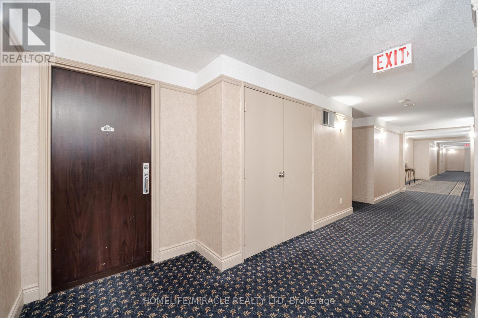 2107 - 50 Eglinton Avenue W, Mississauga (Hurontario), Ontario  L5R 3P5 - Photo 5 - W12215332