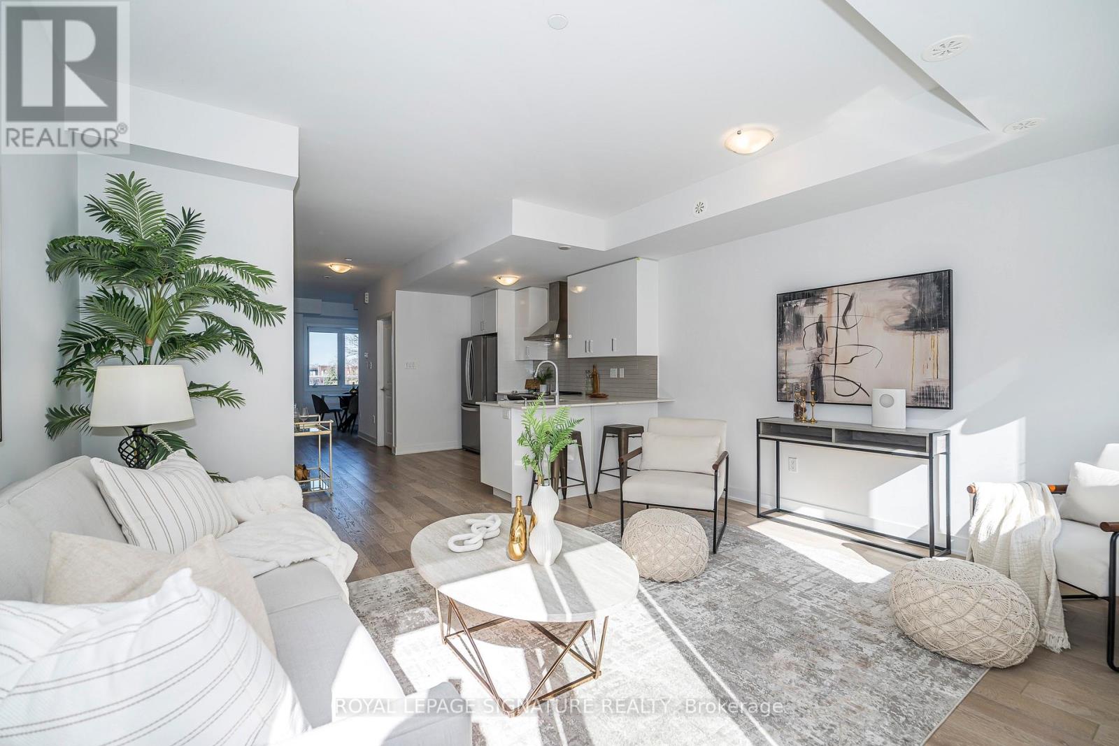 71 Frederick Tisdale Drive, Toronto (Downsview-Roding-Cfb), Ontario  M3K 0C5 - Photo 11 - W12215401