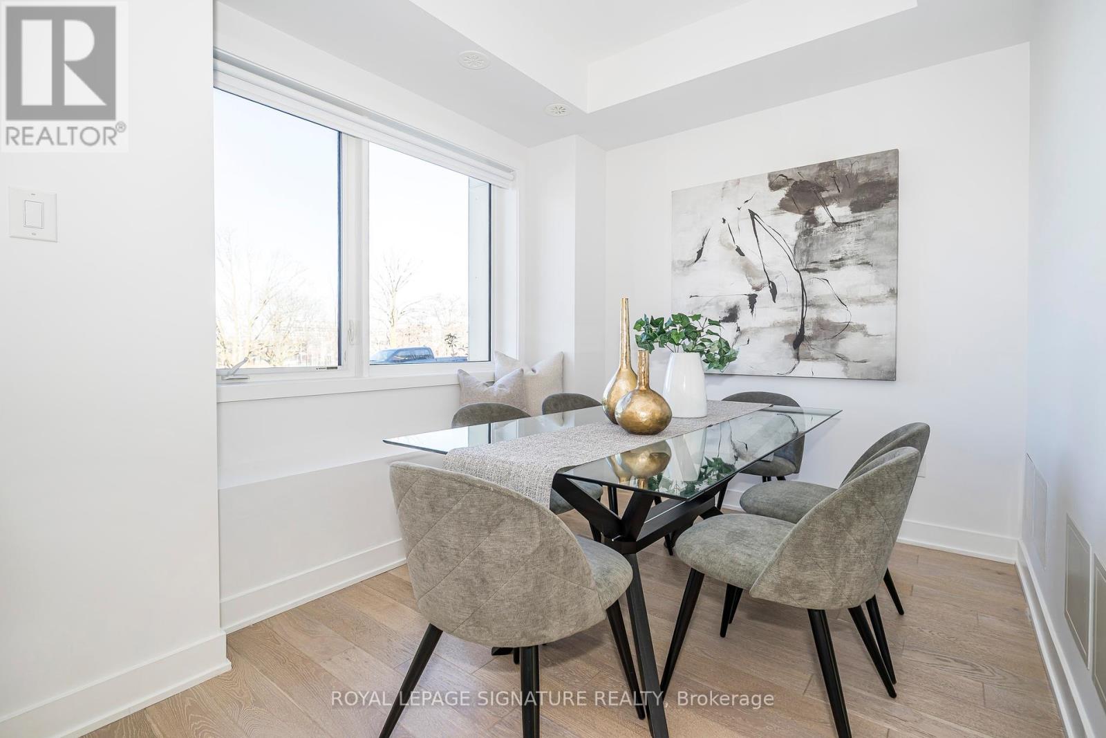 71 Frederick Tisdale Drive, Toronto (Downsview-Roding-Cfb), Ontario  M3K 0C5 - Photo 3 - W12215401