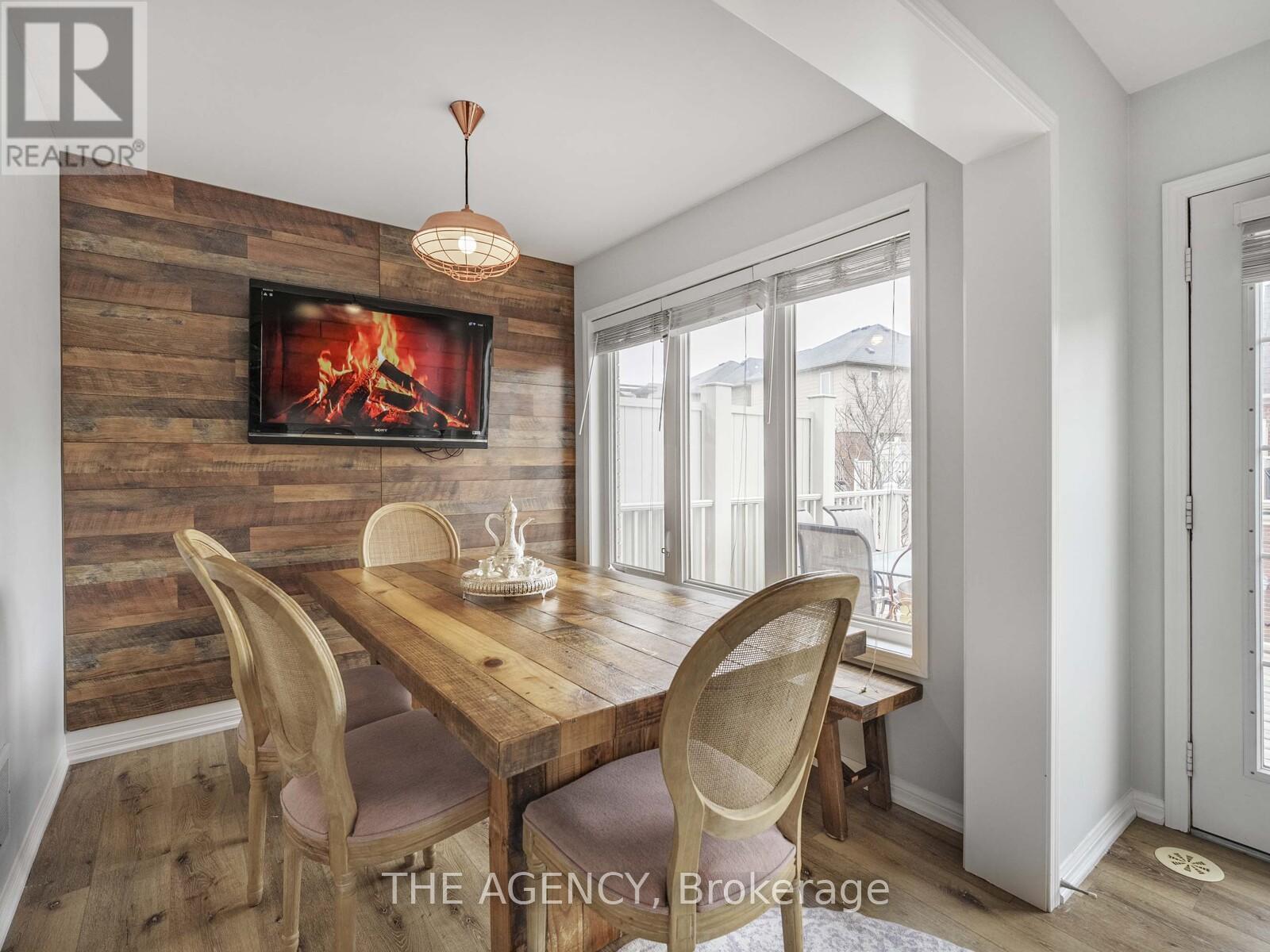 216 Magurn Gate, Milton (Ha Harrison), Ontario  L9T 7B4 - Photo 13 - W12215413