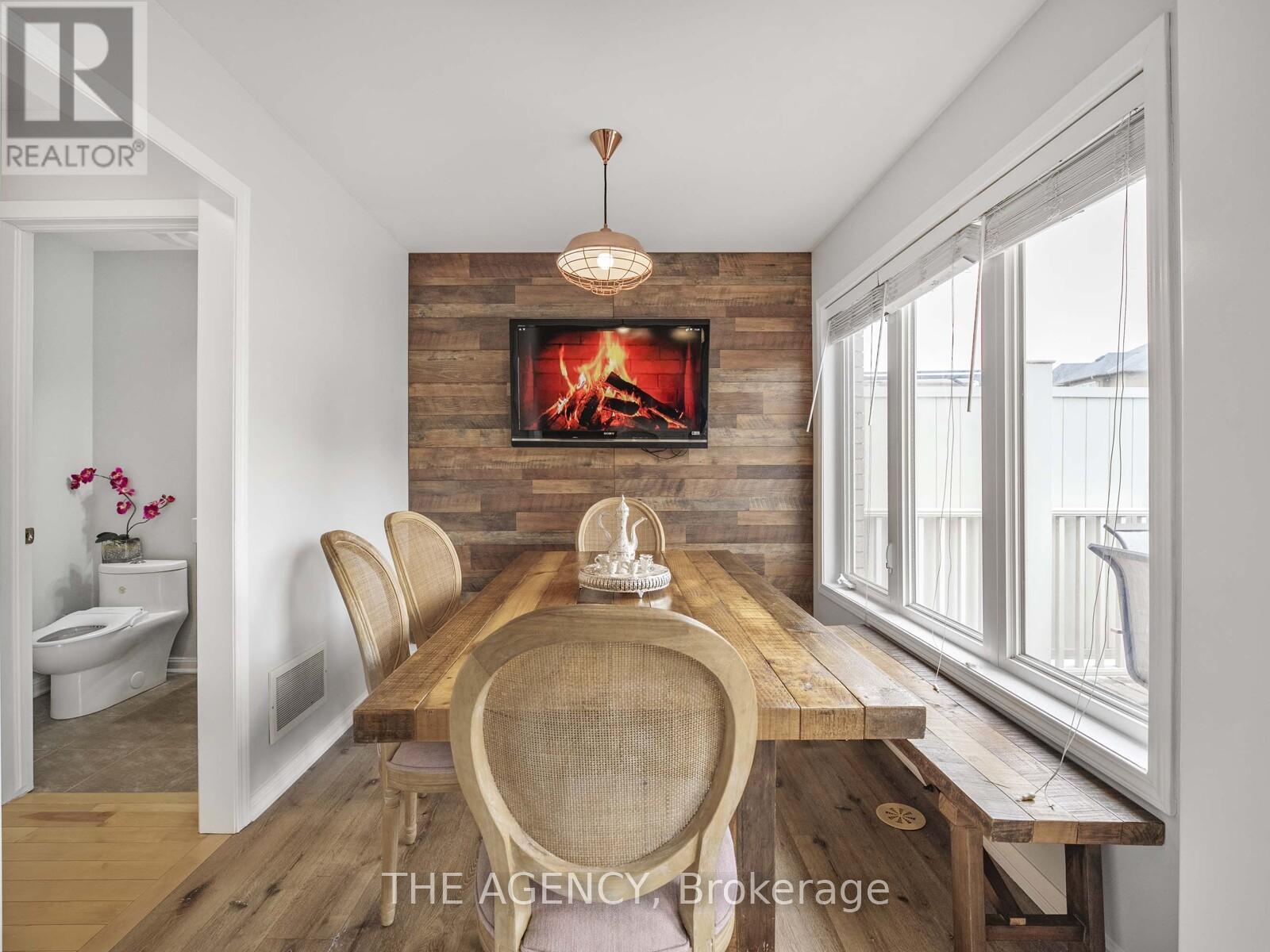 216 Magurn Gate, Milton (Ha Harrison), Ontario  L9T 7B4 - Photo 14 - W12215413