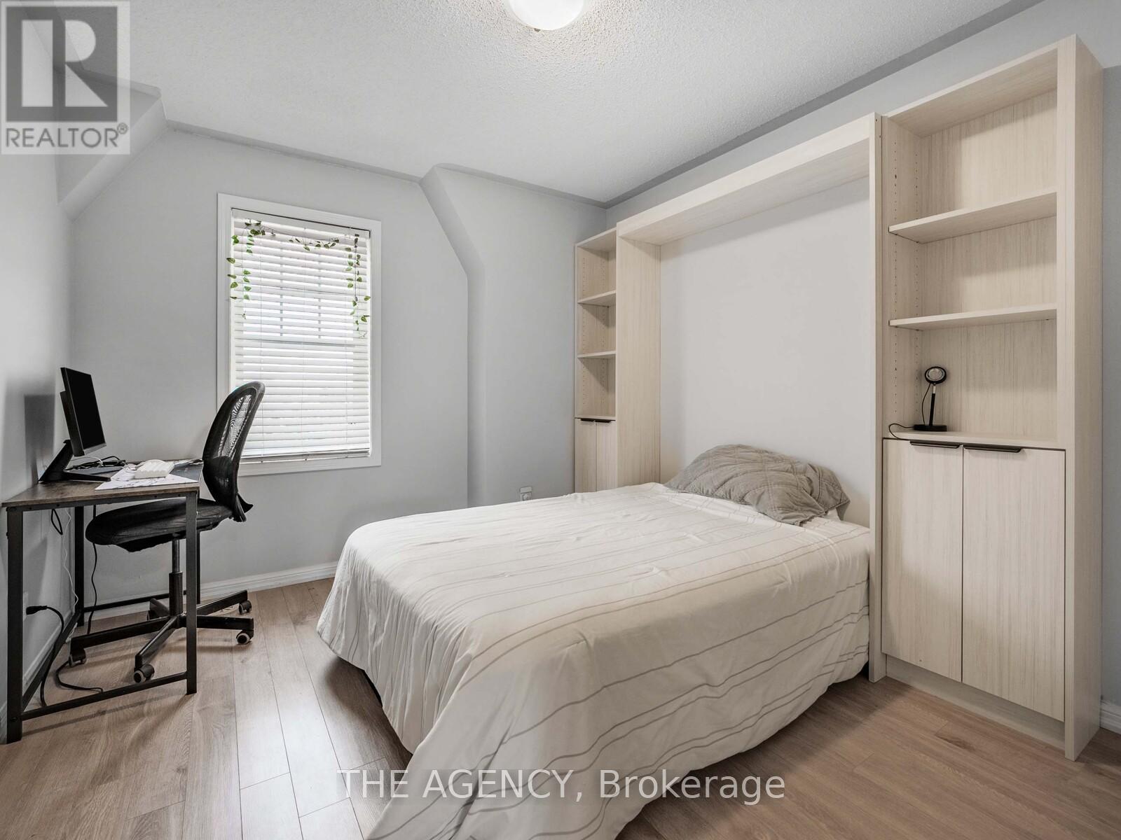 216 Magurn Gate, Milton (Ha Harrison), Ontario  L9T 7B4 - Photo 24 - W12215413