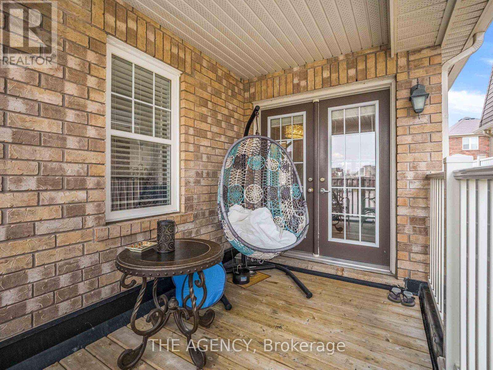 216 Magurn Gate, Milton (Ha Harrison), Ontario  L9T 7B4 - Photo 33 - W12215413