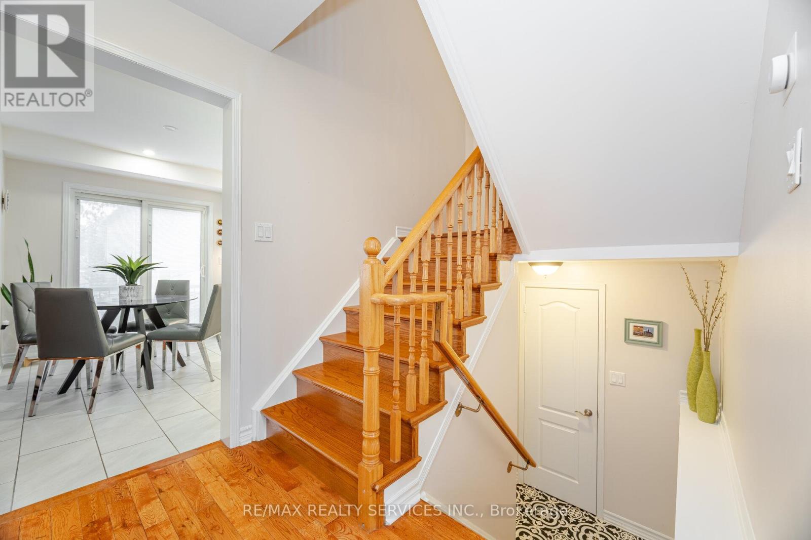 51 Lormel Gate, Brampton (Fletcher's Meadow), Ontario  L7A 2R6 - Photo 21 - W12215551