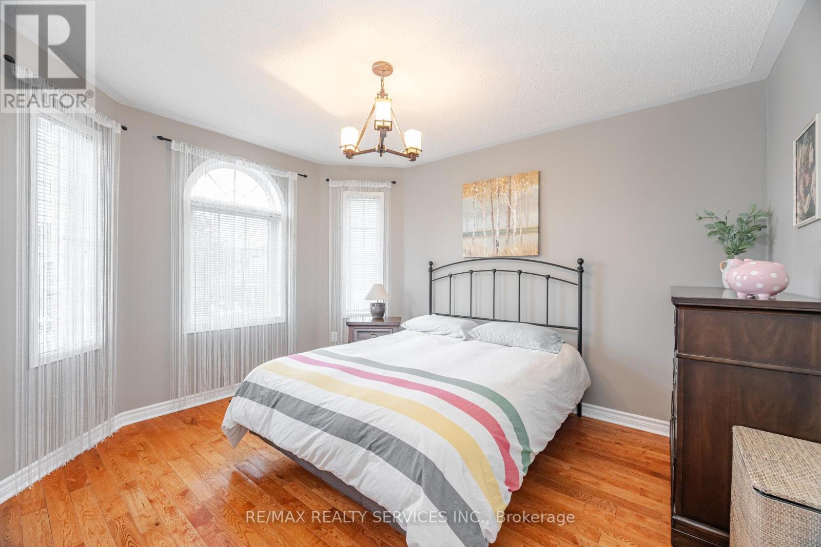 51 Lormel Gate, Brampton (Fletcher's Meadow), Ontario  L7A 2R6 - Photo 29 - W12215551