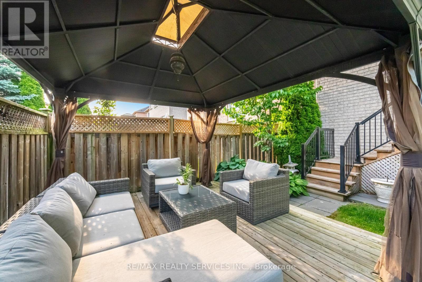 51 Lormel Gate, Brampton (Fletcher's Meadow), Ontario  L7A 2R6 - Photo 47 - W12215551
