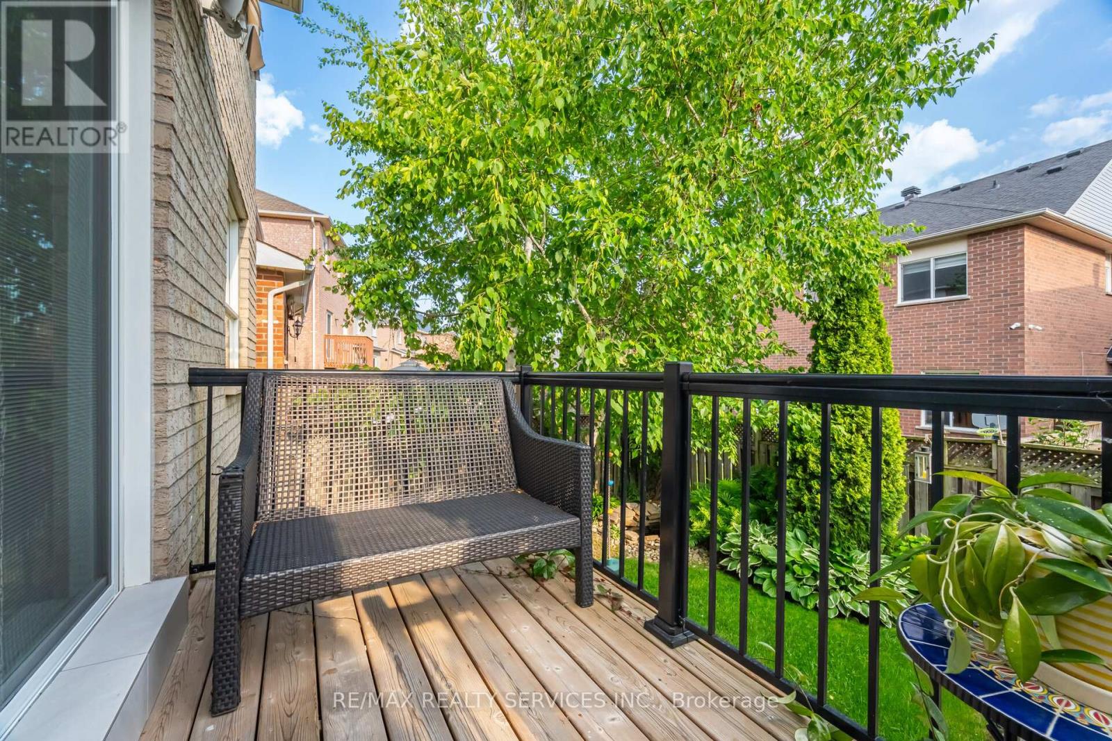 51 Lormel Gate, Brampton (Fletcher's Meadow), Ontario  L7A 2R6 - Photo 50 - W12215551