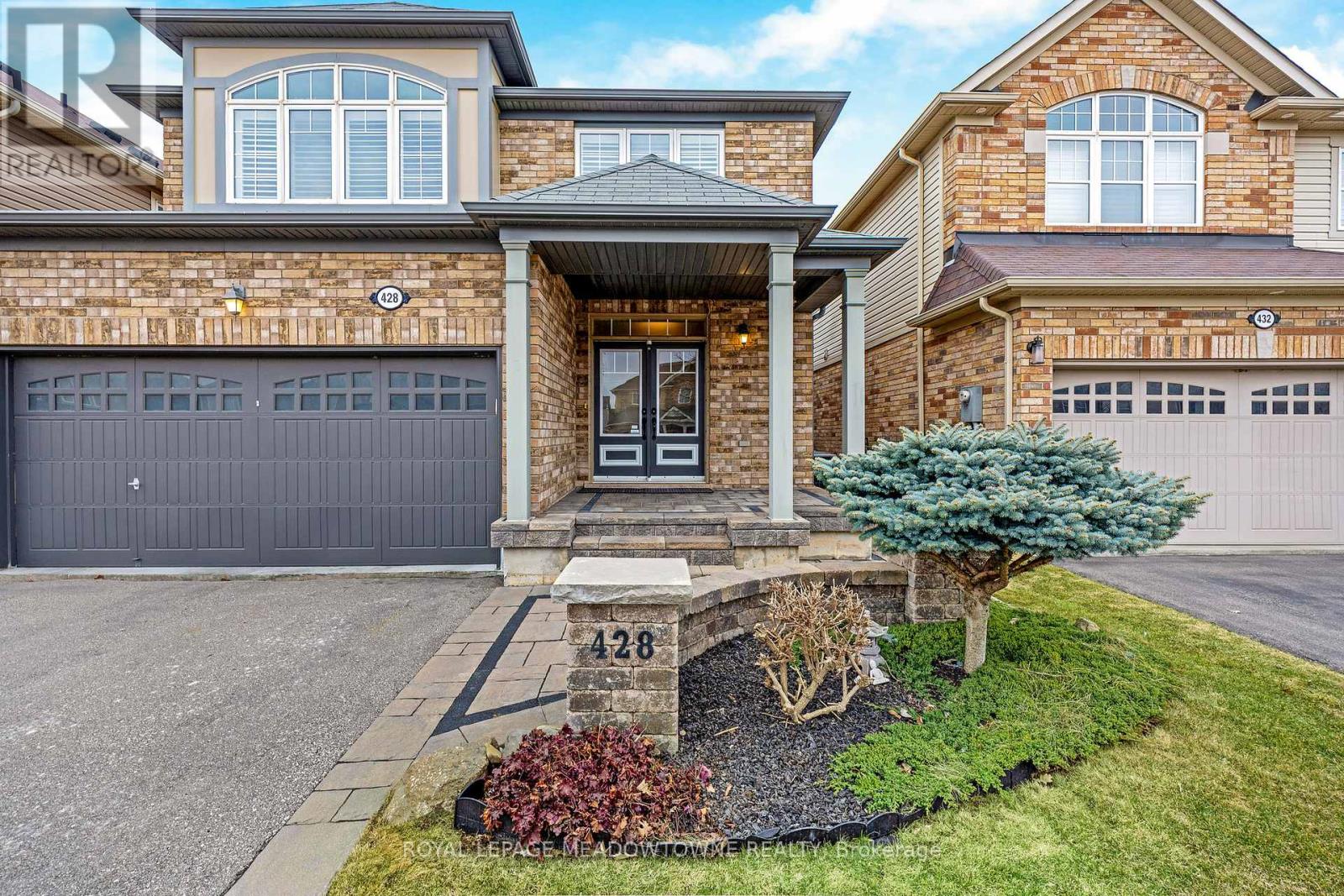 428 Dymott Avenue, Milton (Ha Harrison), Ontario  L9T 7V1 - Photo 3 - W12215552