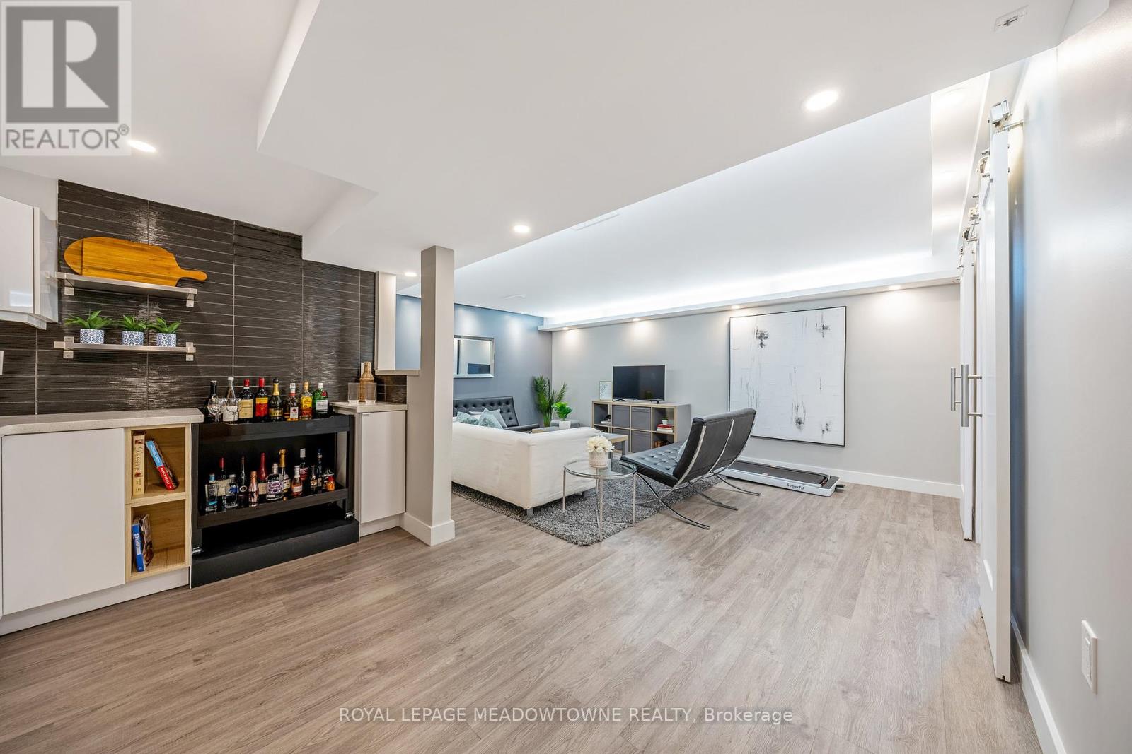 428 Dymott Avenue, Milton (Ha Harrison), Ontario  L9T 7V1 - Photo 33 - W12215552