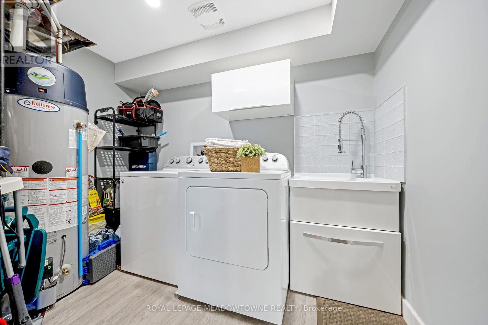 428 Dymott Avenue, Milton (Ha Harrison), Ontario  L9T 7V1 - Photo 44 - W12215552