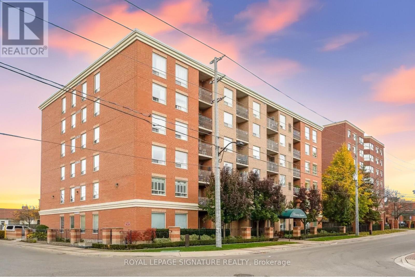 204 - 32 TANNERY STREET, Mississauga, Ontario
