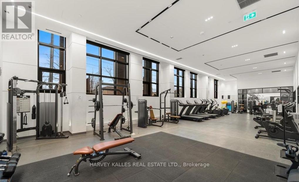 60 George Butchart Drive, Toronto (Downsview-Roding-Cfb), Ontario  M3K 0E1 - Photo 29 - W12215614