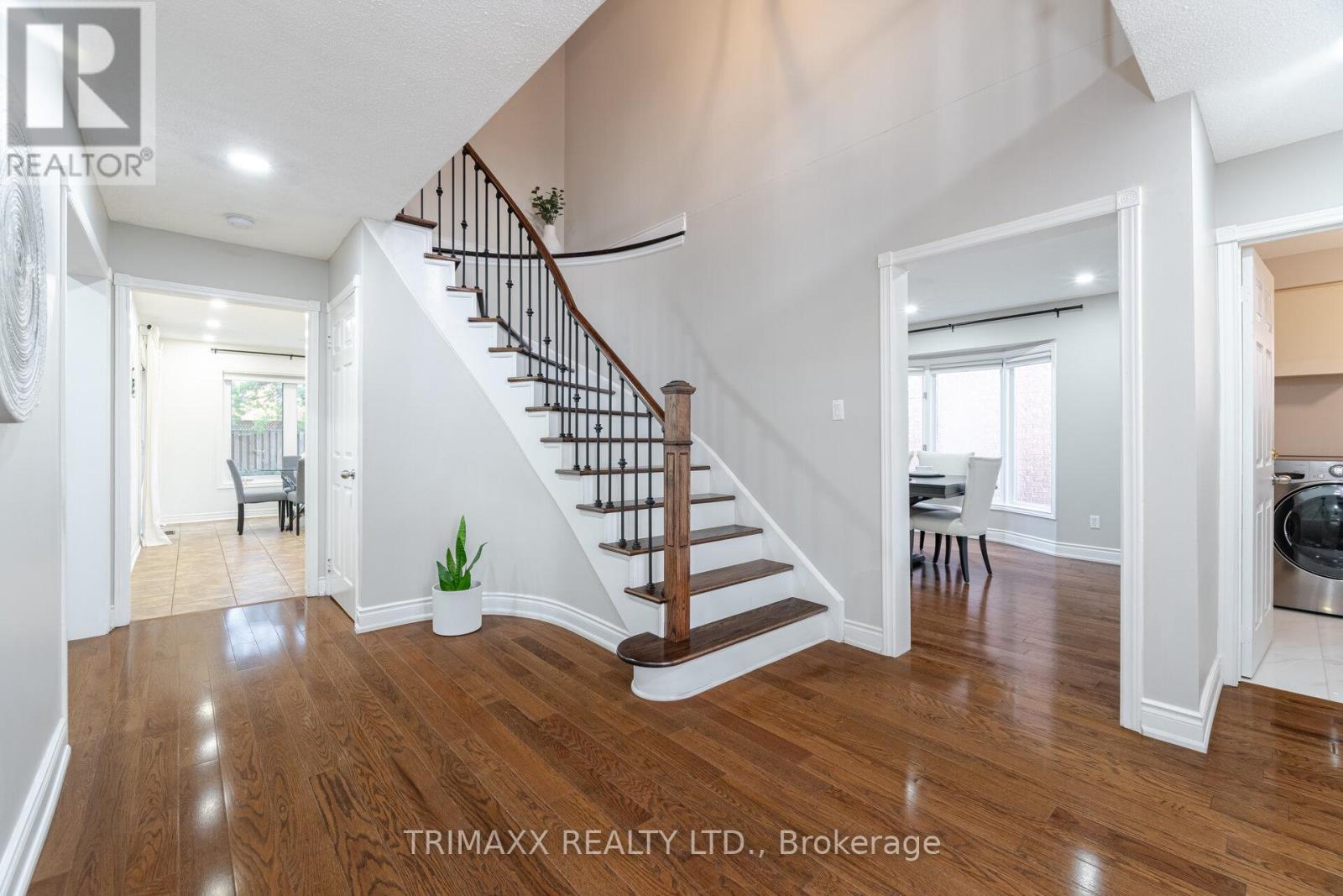 1337 Sir David Drive, Oakville (Cv Clearview), Ontario  L6J 6V5 - Photo 17 - W12215640