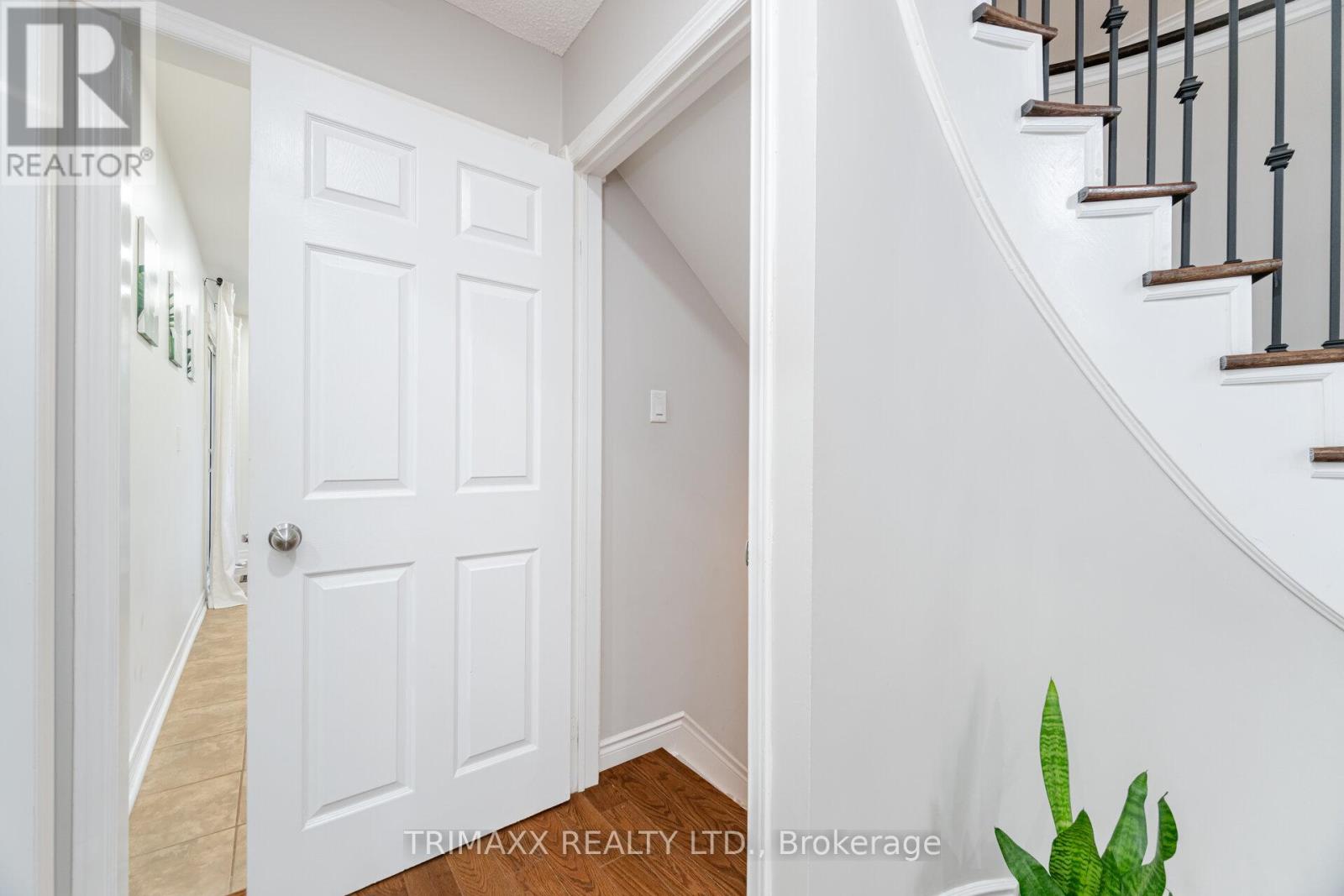 1337 Sir David Drive, Oakville (Cv Clearview), Ontario  L6J 6V5 - Photo 29 - W12215640