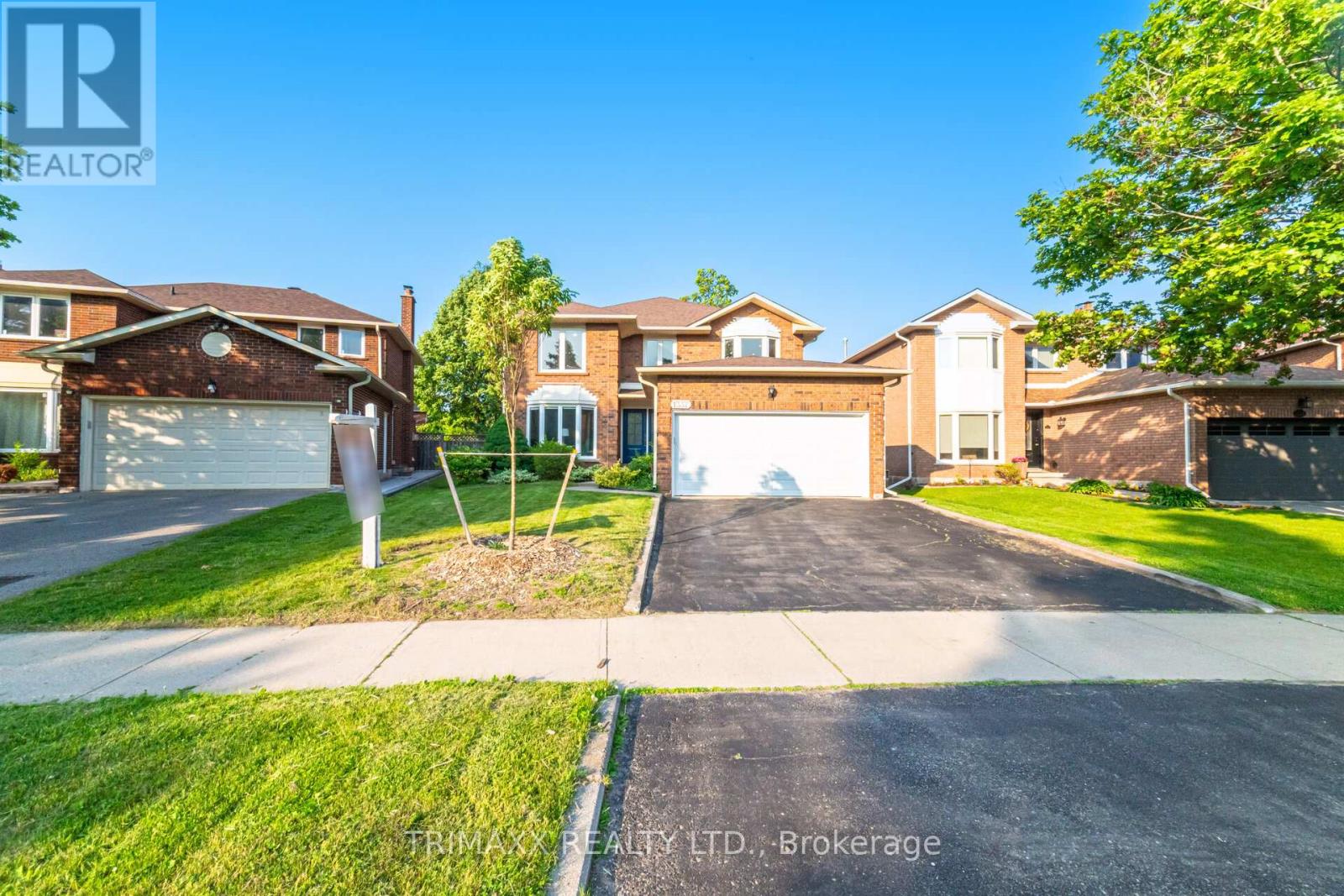 1337 Sir David Drive, Oakville (Cv Clearview), Ontario  L6J 6V5 - Photo 3 - W12215640