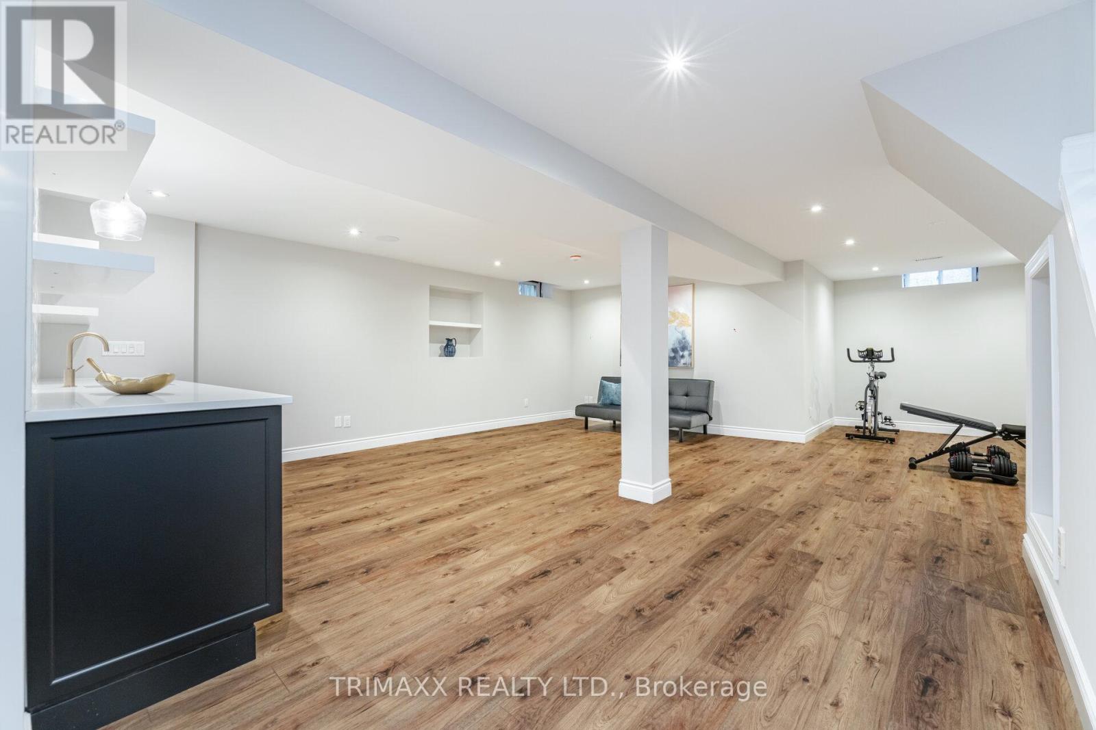 1337 Sir David Drive, Oakville (Cv Clearview), Ontario  L6J 6V5 - Photo 31 - W12215640