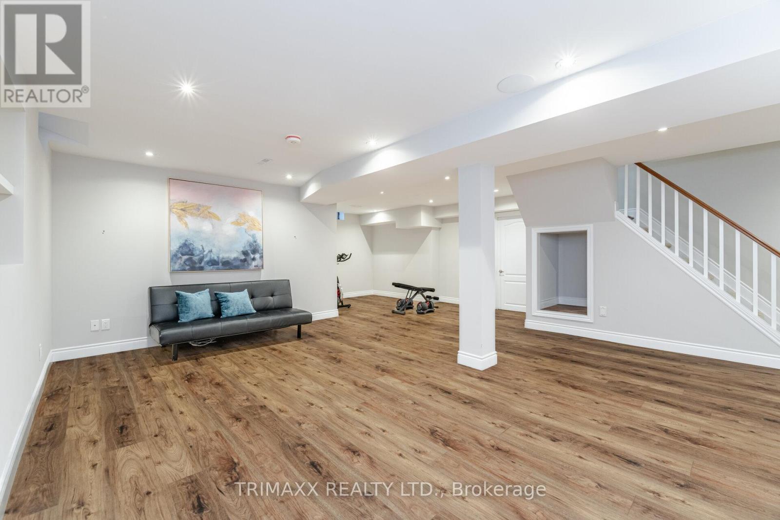 1337 Sir David Drive, Oakville (Cv Clearview), Ontario  L6J 6V5 - Photo 33 - W12215640