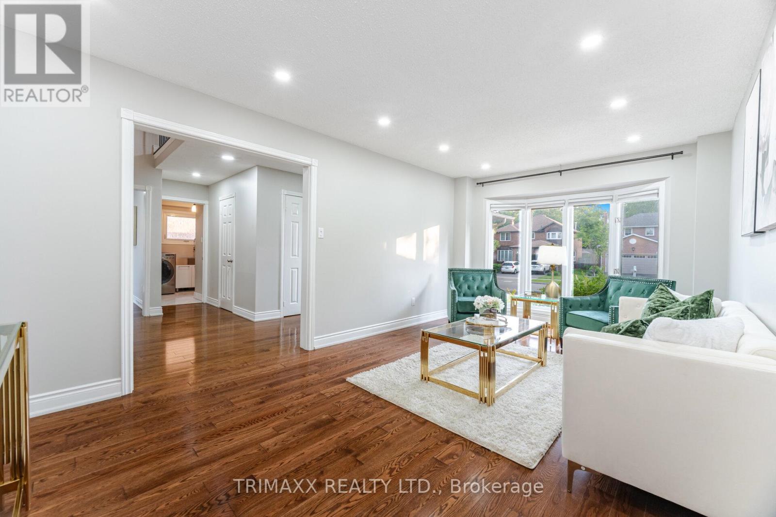 1337 Sir David Drive, Oakville (Cv Clearview), Ontario  L6J 6V5 - Photo 8 - W12215640