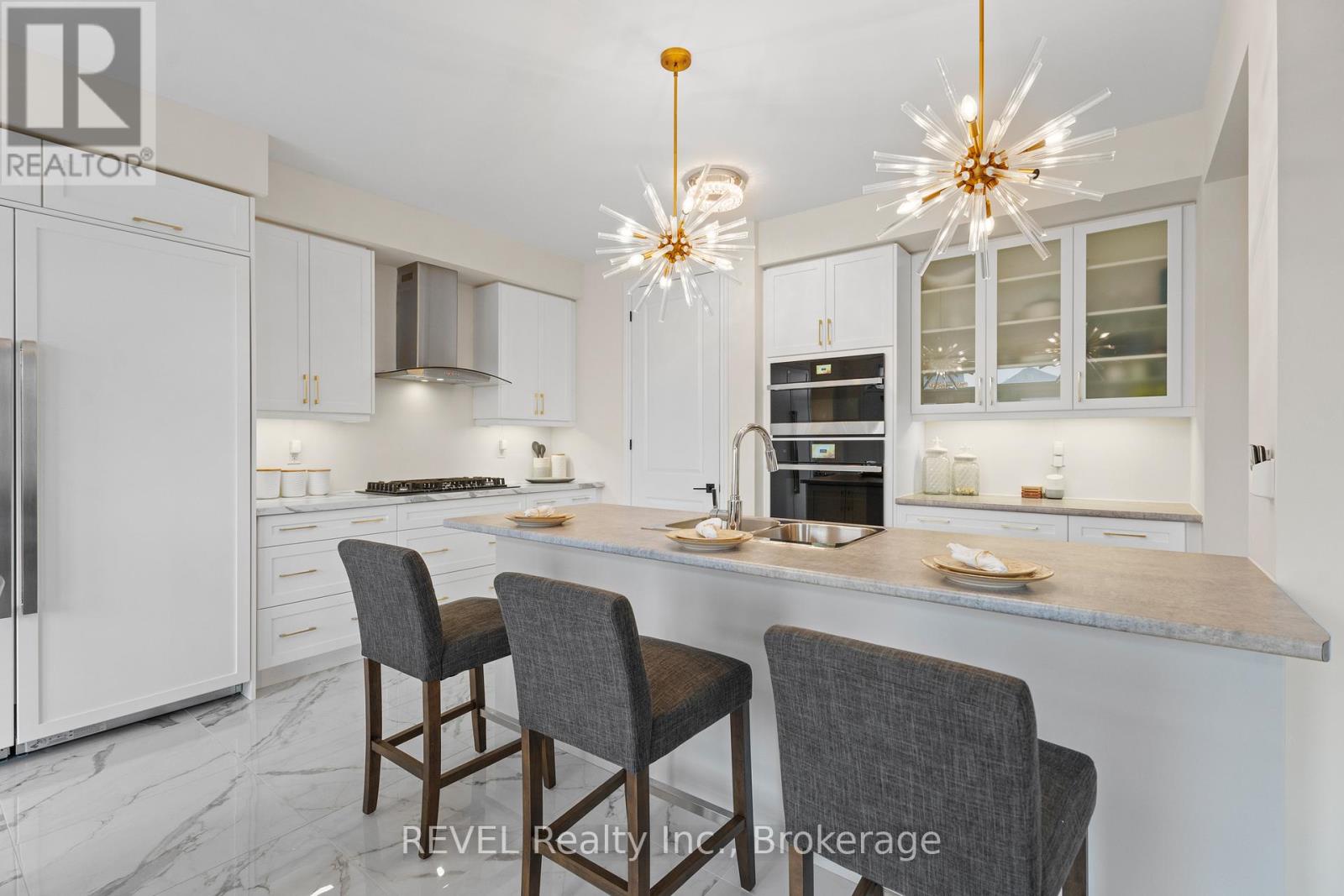 80 Explorer Way, Thorold, Ontario  L2V 0K3 - Photo 14 - X12215678