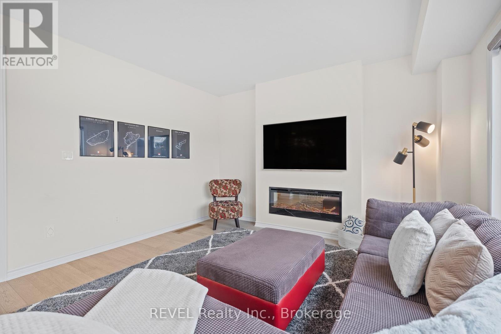 80 Explorer Way, Thorold, Ontario  L2V 0K3 - Photo 23 - X12215678